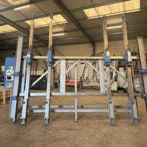 Cadreuse hydraulique vertical UTIS réf : C101